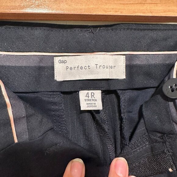 Gap Perfect Trouser - Size 4R - Picture 4 of 4